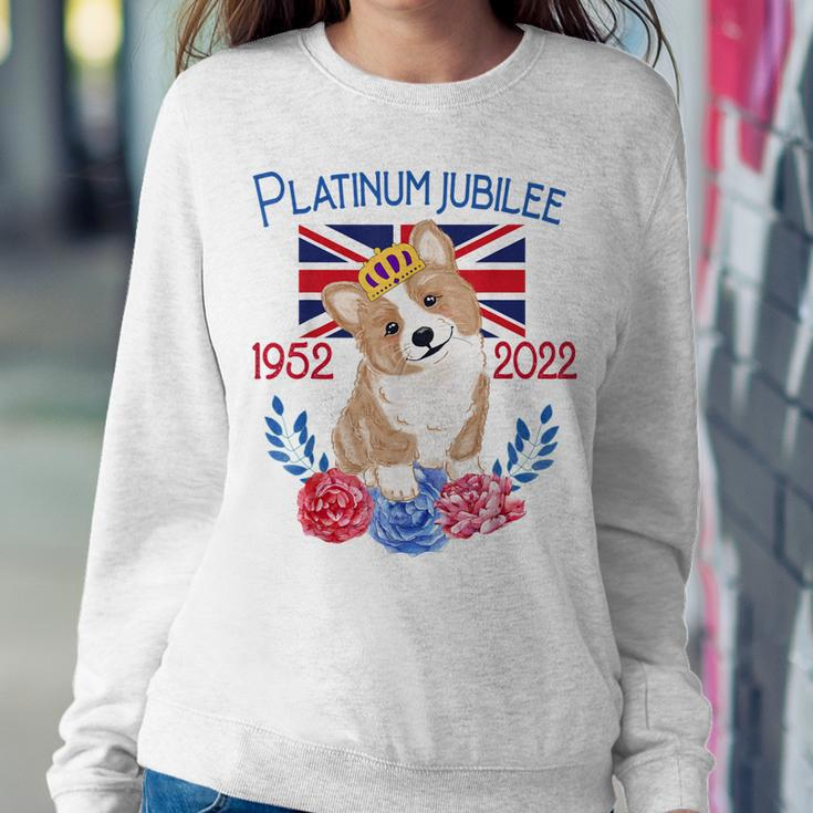Queens Platinum Jubilee 2022 British Monarch Queen Corgi Sweatshirt Gifts for Her