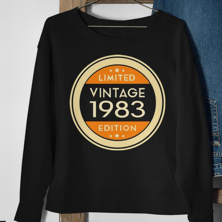 1983 Birthday 1983 Vintage Limited Edition Sweatshirt Gifts for Old Women