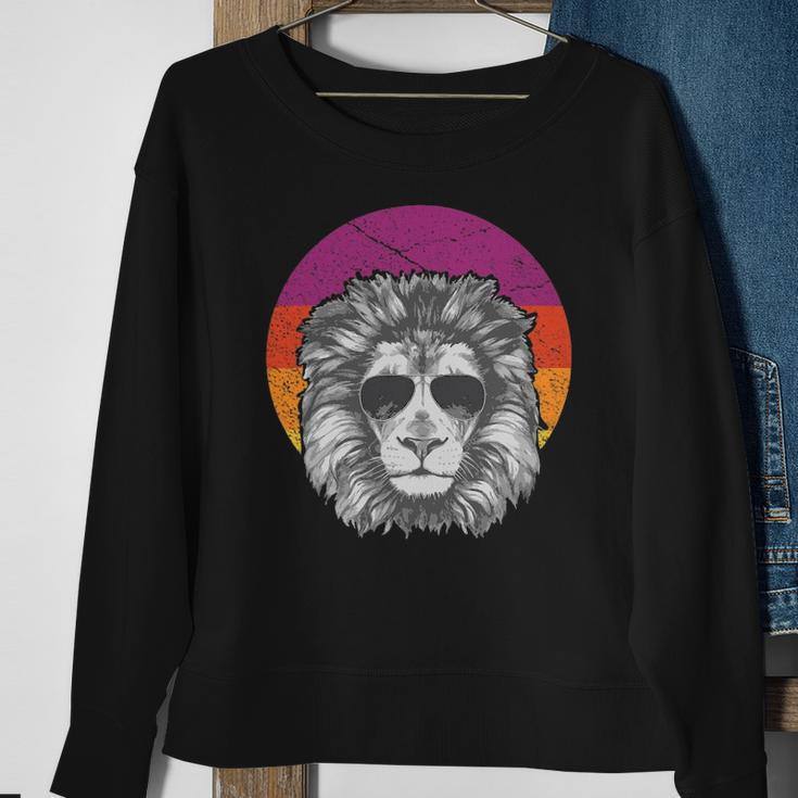 Lion Lover Gifts Lion Graphic Tees For Women Cool Lion Mens Sweatshirt Gifts for Old Women