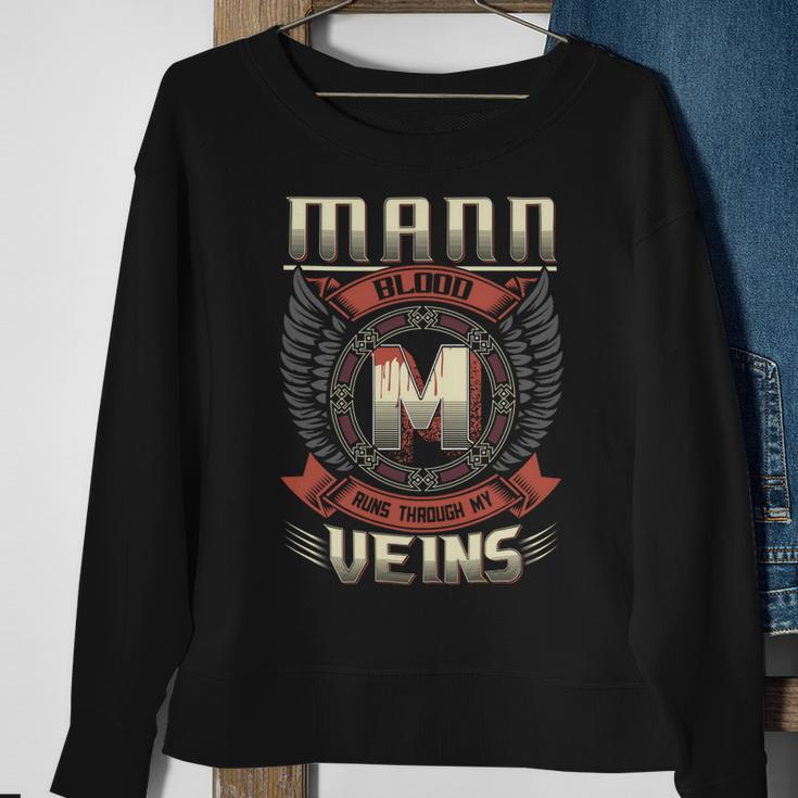Mann Blood Run Through My Veins Name V3 Sweatshirt Gifts for Old Women