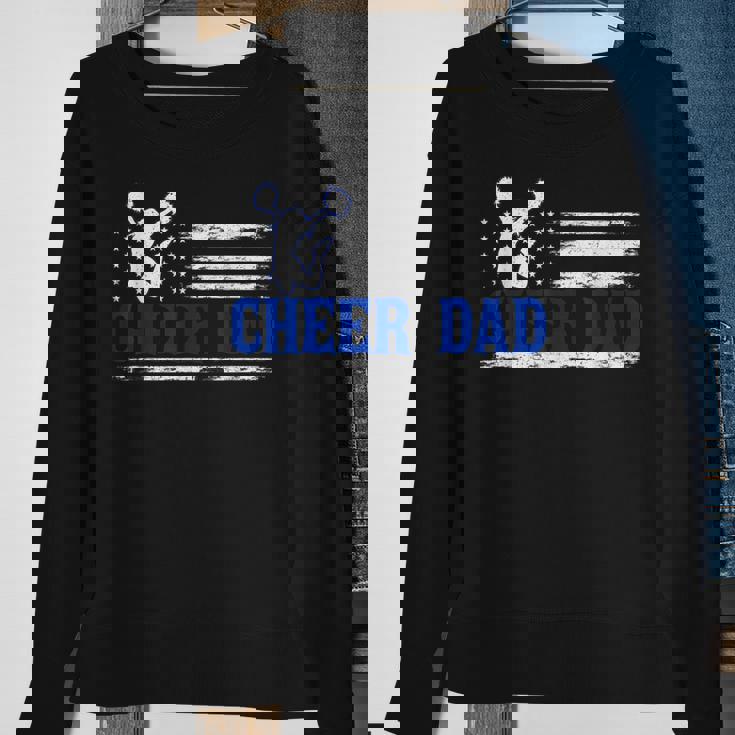 Mens American Us Flag Cheer Dad For Men Funny Fathers Day Sweatshirt Gifts for Old Women