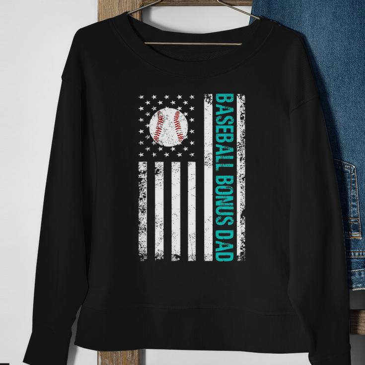 Mens Baseball Bonus Dad Us Flag Best Baseball Dad Fathers Day Sweatshirt Gifts for Old Women
