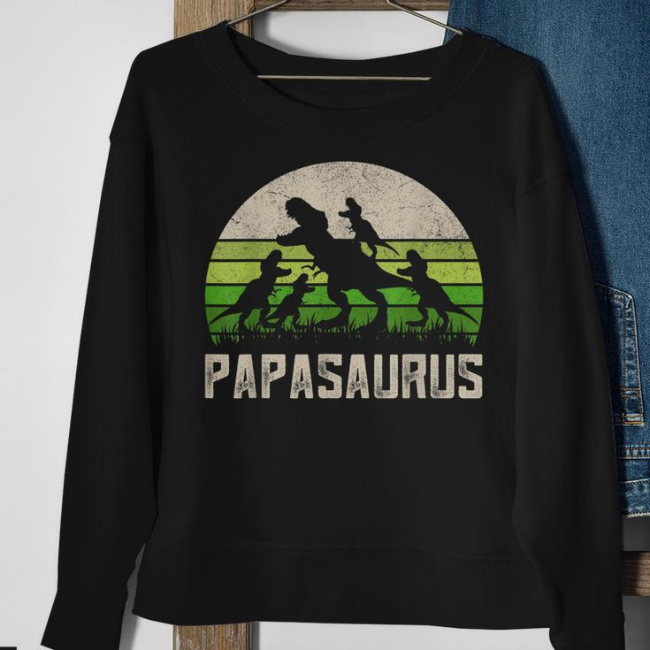 Mens Funny Grandpa Papasaurus Dinosaur 4 Kids Fathers Day Sweatshirt Gifts for Old Women