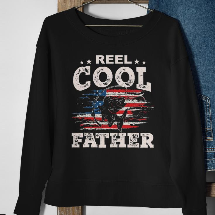 Mens Gift For Fathers Day Tee - Fishing Reel Cool Father Sweatshirt Gifts for Old Women