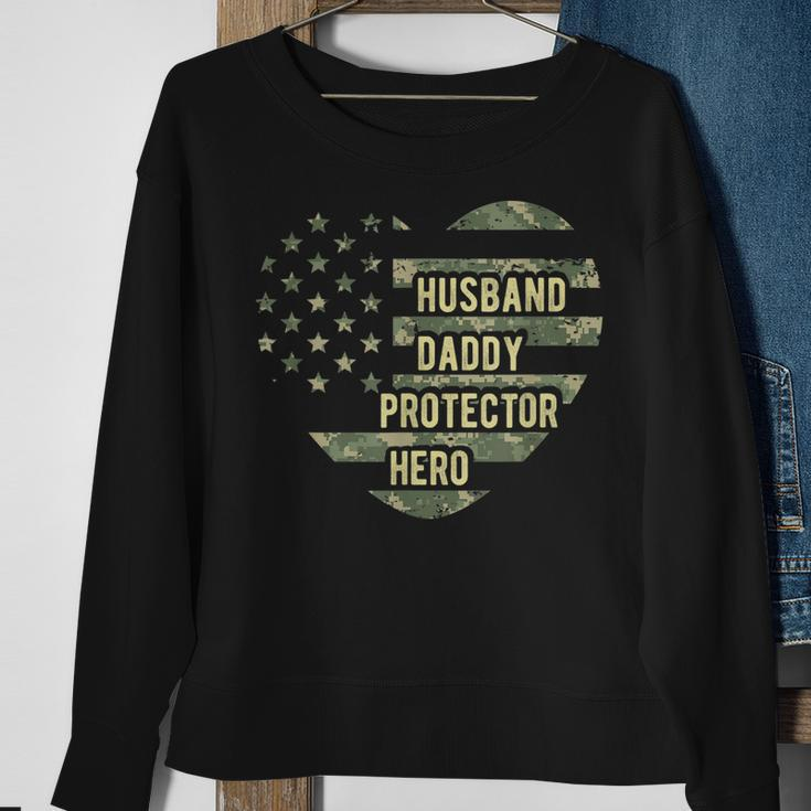 Mens Mens Husband Daddy Protector Heart Camoflage Fathers Day Sweatshirt Gifts for Old Women