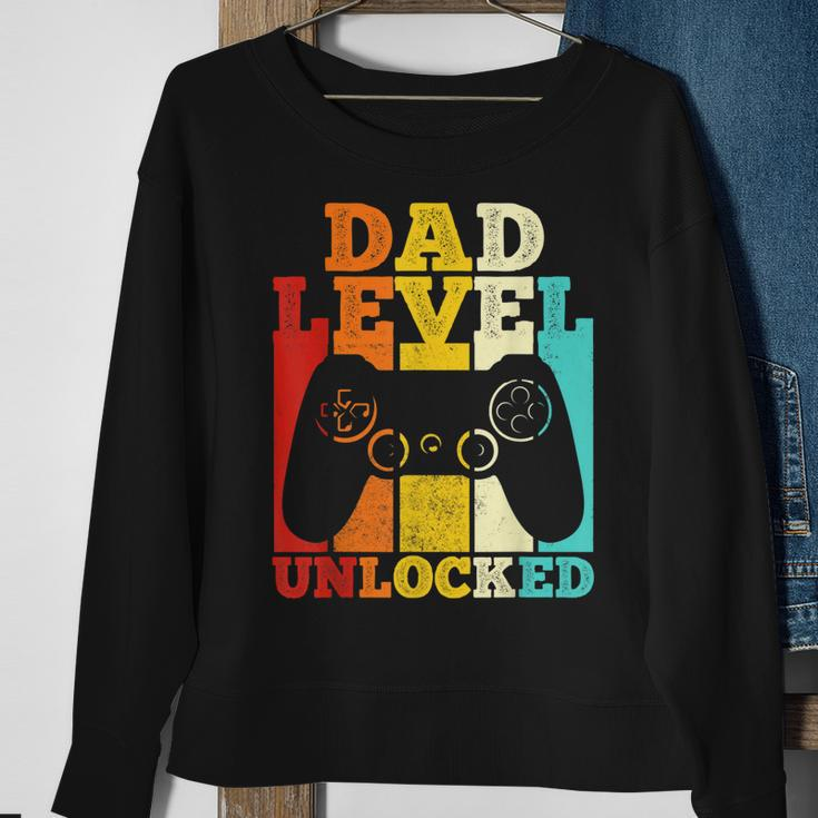 Mens Pregnancy Announcement Dad Level Unlocked Soon To Be Father V2 Sweatshirt Gifts for Old Women