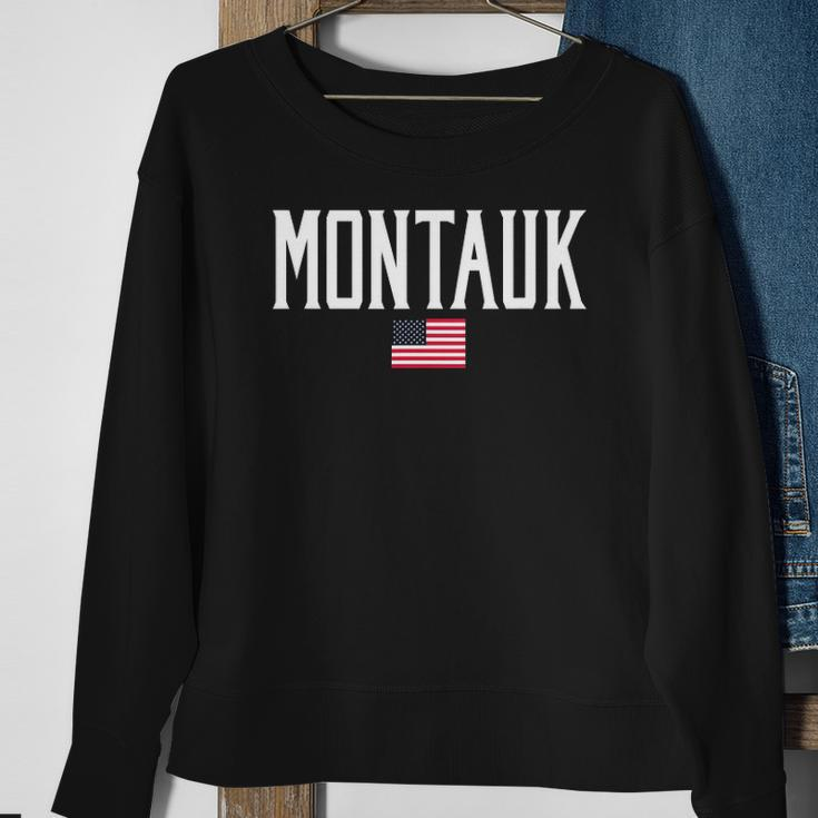 Montauk Ny American Flag Vintage White Text Sweatshirt Gifts for Old Women
