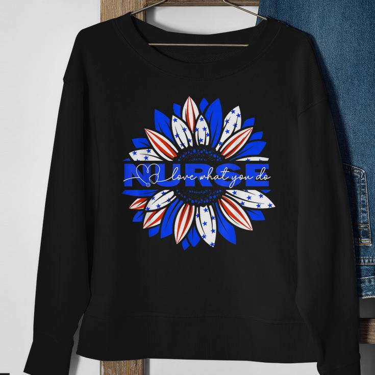 Nurses American Flag Sunflowers Happy 4Th Of July Day Sweatshirt Gifts for Old Women