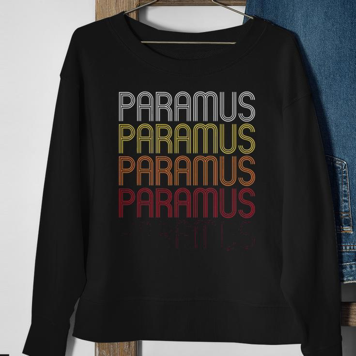 Paramus Nj Vintage Style New Jersey Sweatshirt Gifts for Old Women