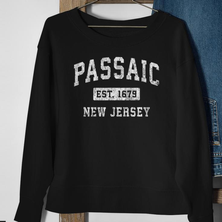 Passaic New Jersey Nj Vintage Established Sports Design Sweatshirt Gifts for Old Women