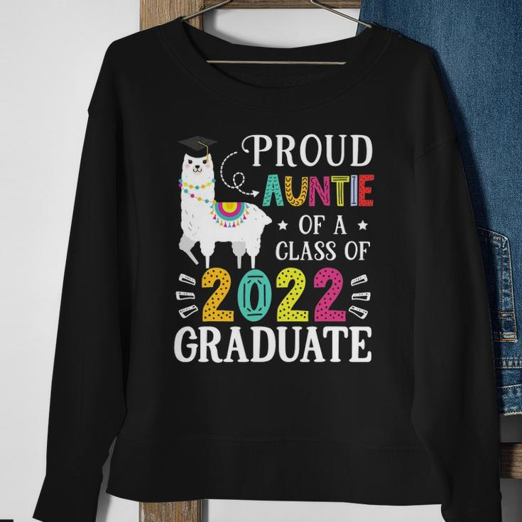Proud Auntie Of A 2022 Graduate Funny Llama Aunt Sweatshirt Gifts for Old Women
