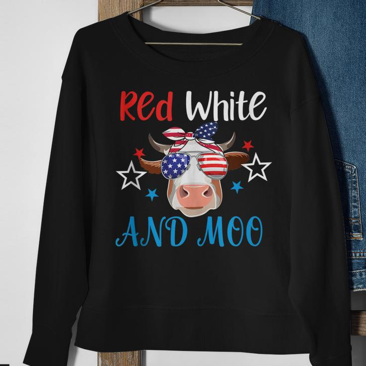 Red White And Moo Patriotic Cow Usa Flag 4Th Of July Farmer Sweatshirt Gifts for Old Women