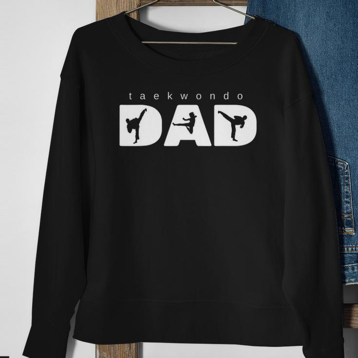 Taekwondo Dad Martial Arts Fathers Day Sweatshirt Gifts for Old Women