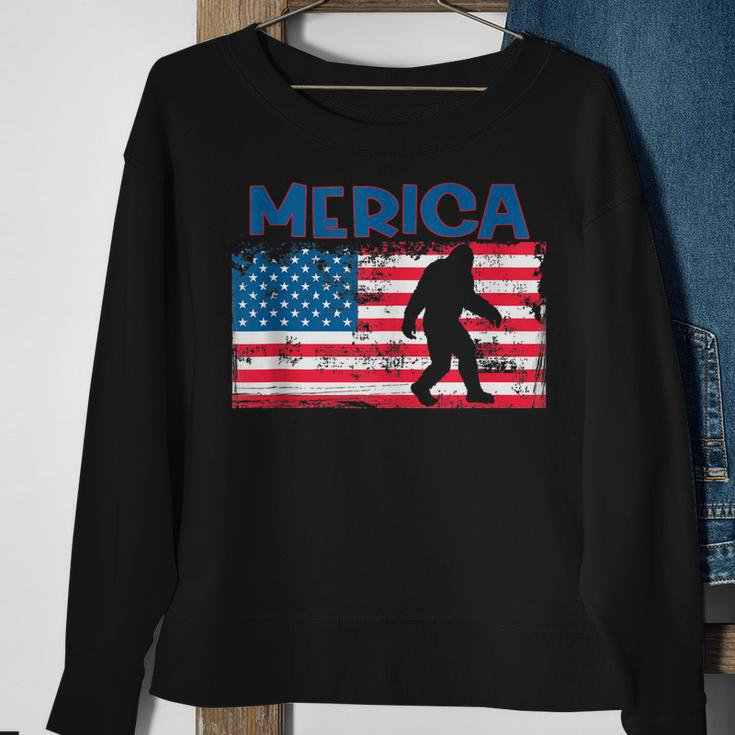 Us Flag Bigfoot July 4Th Sasquatch Patriotic Merica Sweatshirt Gifts for Old Women