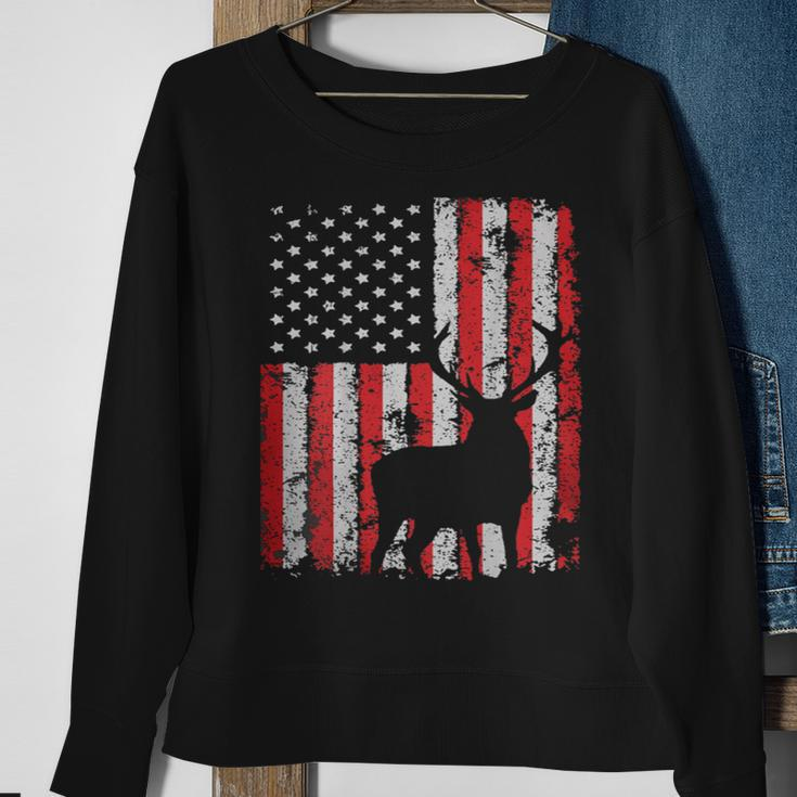 Usa Flag Day Deer Hunting 4Th July Patriotic Gift Sweatshirt Gifts for Old Women