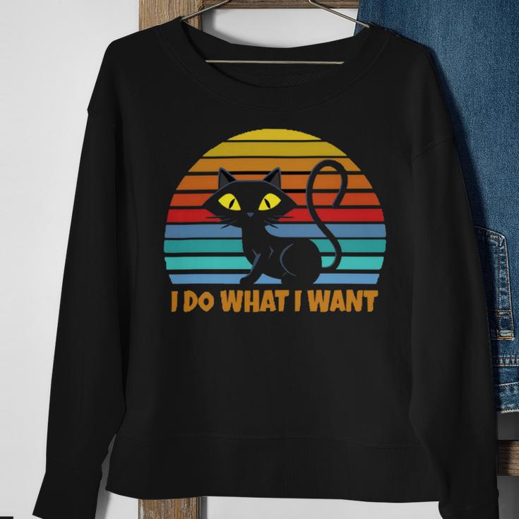 Vintage Black Cat Lover 272 Shirt Sweatshirt Gifts for Old Women