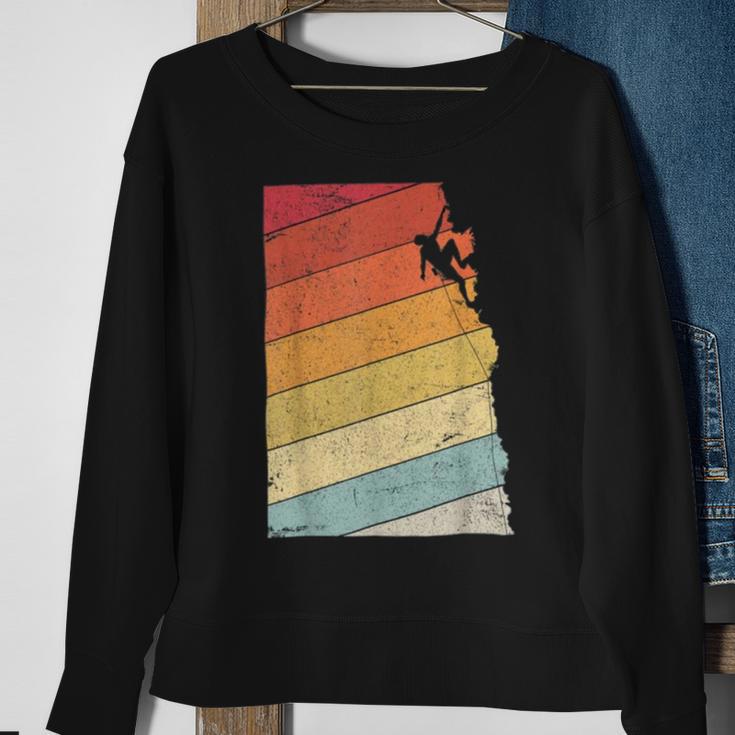 Vintage Retro Rock Climber 180 Shirt Sweatshirt Gifts for Old Women