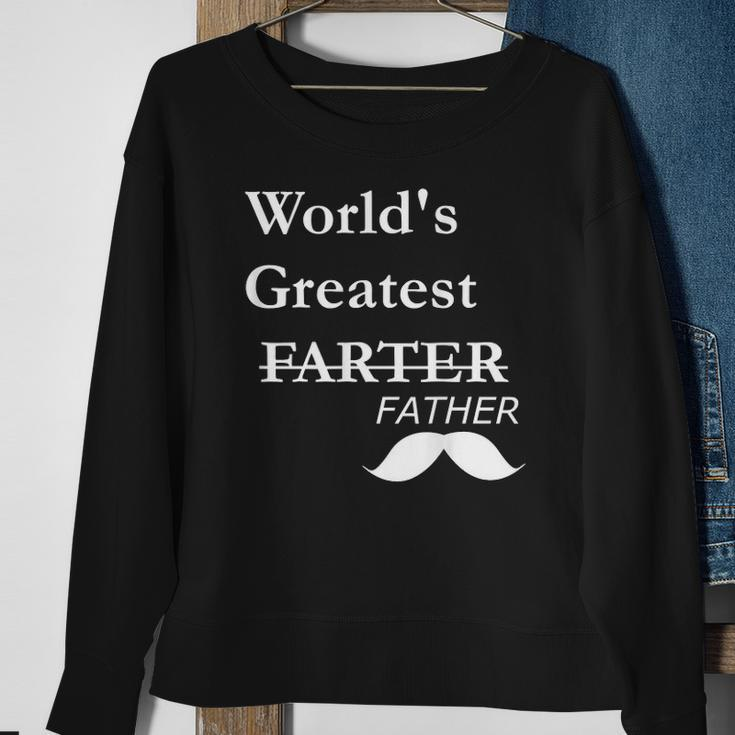 Worlds Greatest Farter-Funny Fathers Day Gift For Dad Sweatshirt Gifts for Old Women
