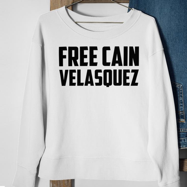 Free Cain Velasquez V5 Sweatshirt Gifts for Old Women