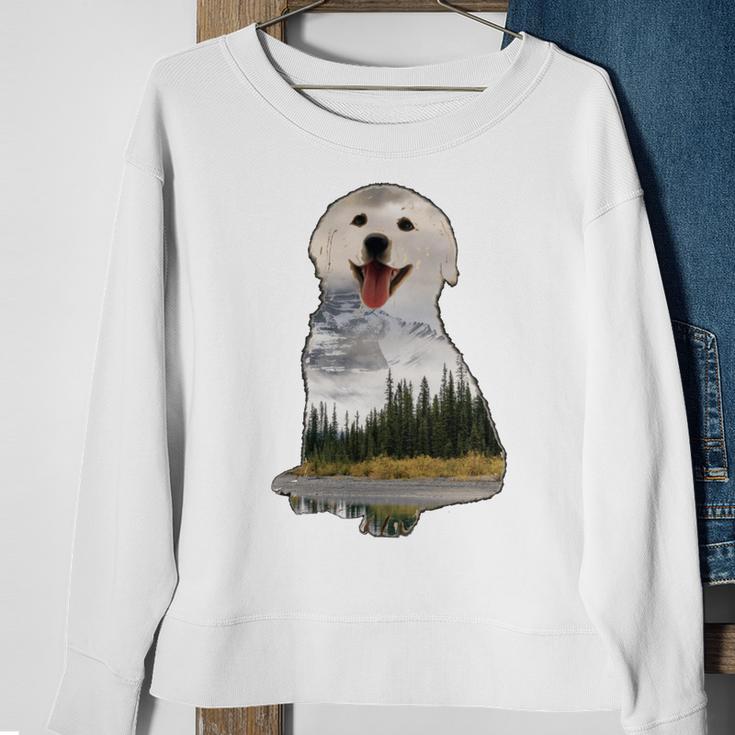 Golden Retriever Cute Puppy Sweatshirt Gifts for Old Women