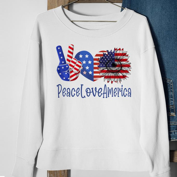 Peace Love America 4Th July Patriotic Sunflower Heart Sign V3 Sweatshirt Gifts for Old Women
