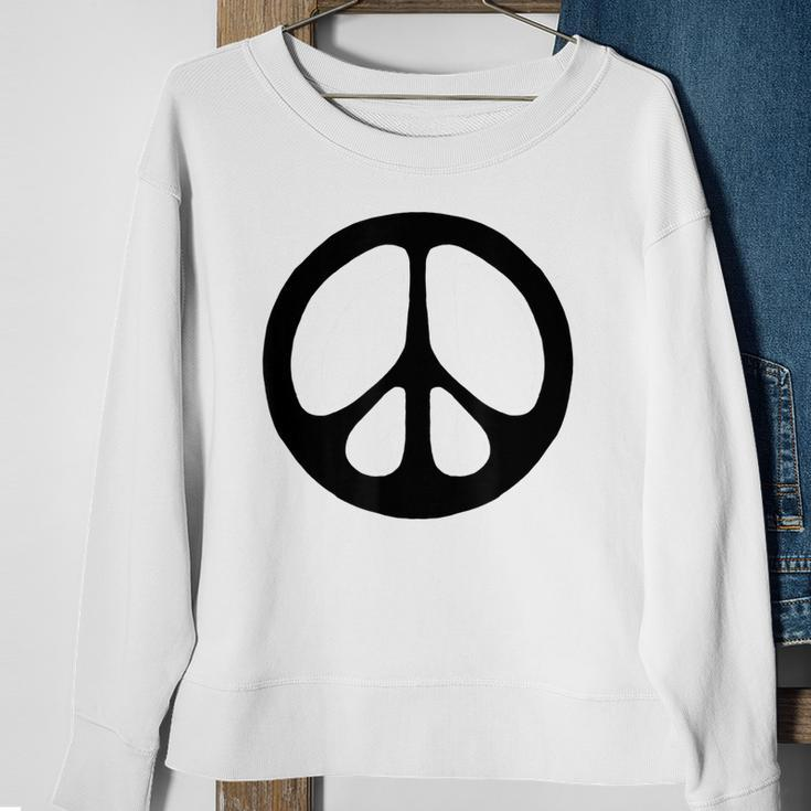 Peace Sign Minimalist Simple Sixties Lover 60S Retro  V2 Sweatshirt Gifts for Old Women
