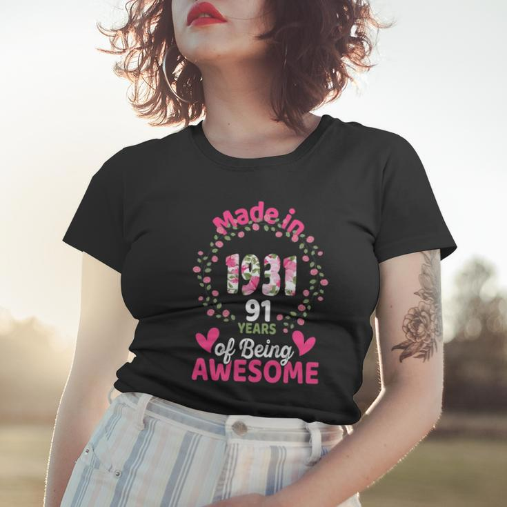 91 Years Old 91St Birthday Born In 1931 Women Girls Floral Women T-shirt Gifts for Her