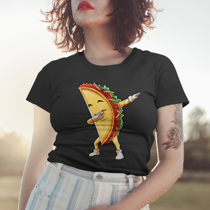 Funny Dabbing Taco Cinco De May Mexican Food Women T-shirt Gifts for Her