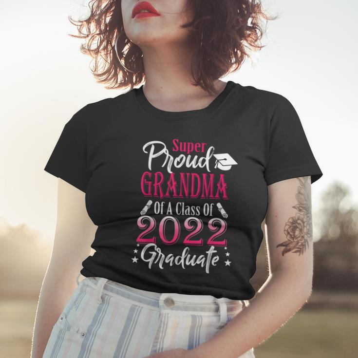 Proud Grandma Of A 2022 Graduate Class Of 2022 Graduation Women T-shirt Gifts for Her