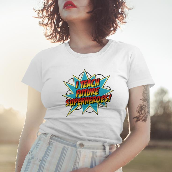 I Teach Superheroes Retro Comic Super Teacher Graphic Women T-shirt Gifts for Her