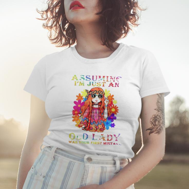 Womens Assuming Im Just An Old Lady Hippie Women T-shirt Gifts for Her