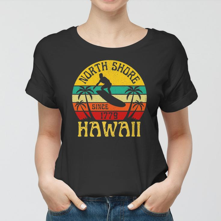 North Shore Beach Hawaii Surfing Surfer Ocean Vintage Women T-shirt