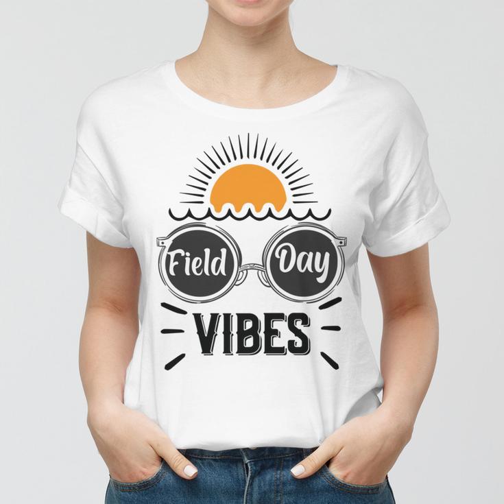 Happy Field Day Field Day Tee Kids Graduation School Fun Day V7 Women T-shirt