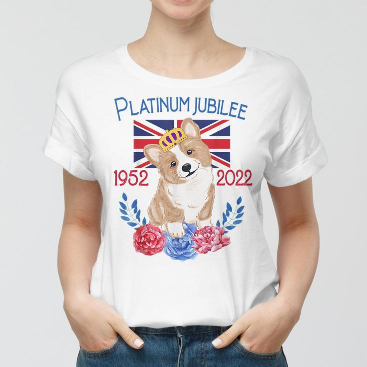 Queens Platinum Jubilee 2022 British Monarch Queen Corgi Women T-shirt