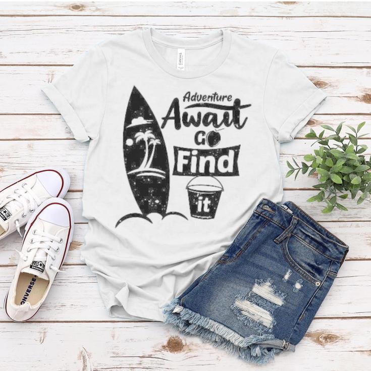 Adventure Await Go Find Itsummer Shirt Travel Tee Adventure Shirts Action Shirt Funny Tees Graphic Tees Women T-shirt Funny Gifts