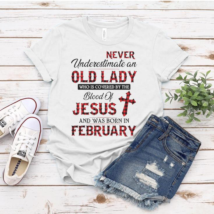 Never Underestimate An Old Lady Who Is Covered By February Women T-shirt Unique Gifts