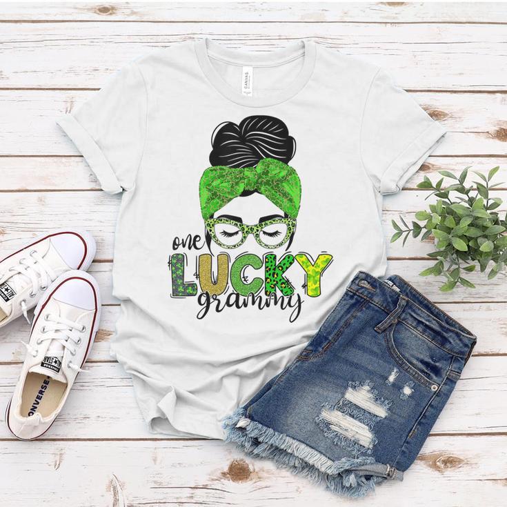 One Lucky Grammy Life Messy Bun St Patricks Day Irish Women T-shirt Funny Gifts