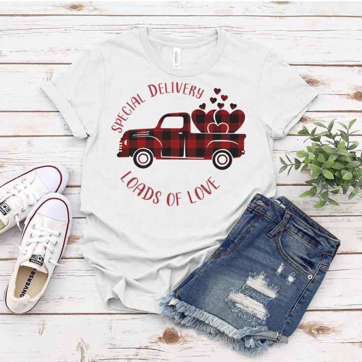 Special Delivery Valentines Car Red Plaid Women T-shirt Funny Gifts