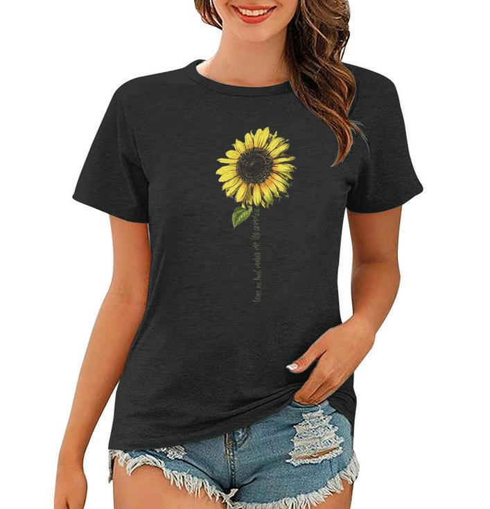 Being An Aunt Makes My Life Complete  Sunflower Gift Women T-shirt