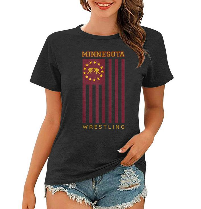 Gopher State Usa Flag Freestyle Wrestler Minnesota Wrestling  Women T-shirt