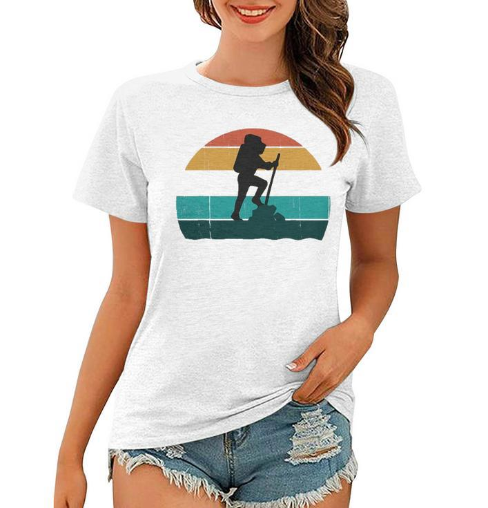 Retro Hiker Vintage Sunset Hiking Explorer Climber Gift Women T-shirt
