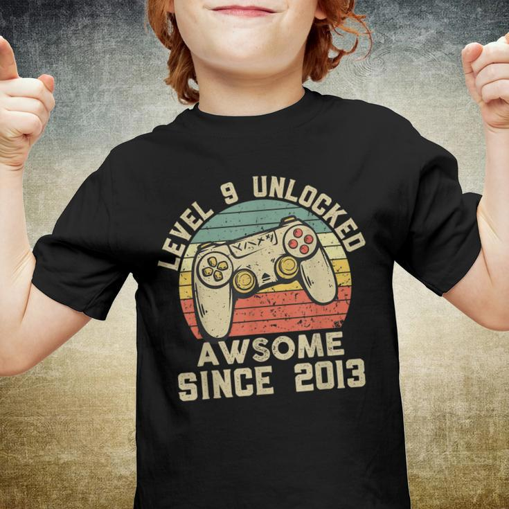 9Th Birthday Gift Boy 9 Years Being Awesome Youth T-shirt