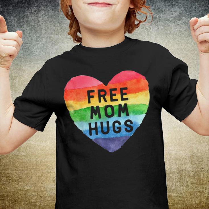 Free Mom Hugs Youth T-shirt