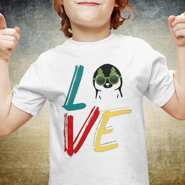 Love The Xmas Penguin Youth T-shirt