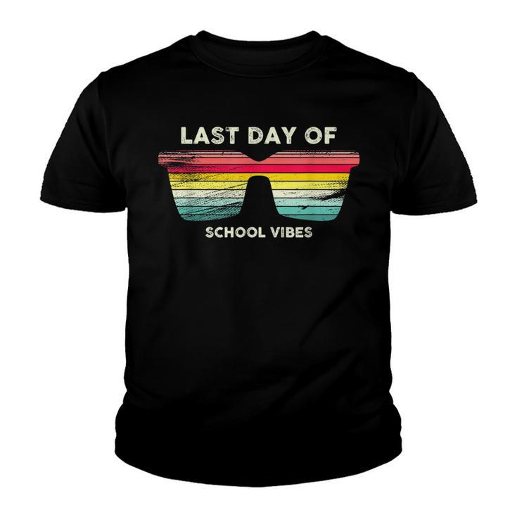 Retro Last Day Of School Vibes Graduation | Out For Summer  Youth T-shirt
