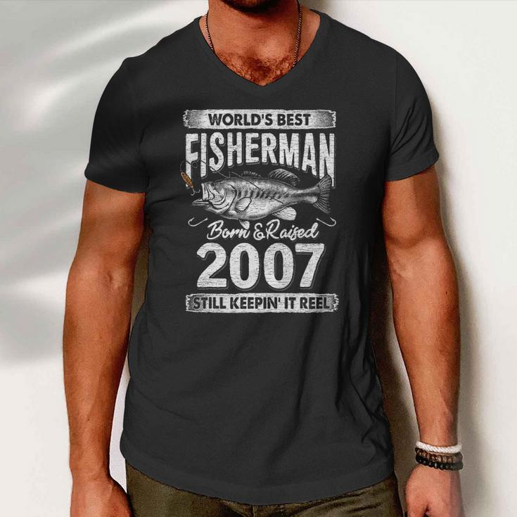 15 Years Old Fisherman Born In 2007 Fisherman 15Th Birthday Men V-Neck Tshirt