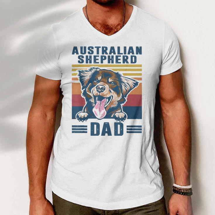 Mens Australian Shepherd Dad Father Retro Australian Shepherd Men V-Neck Tshirt