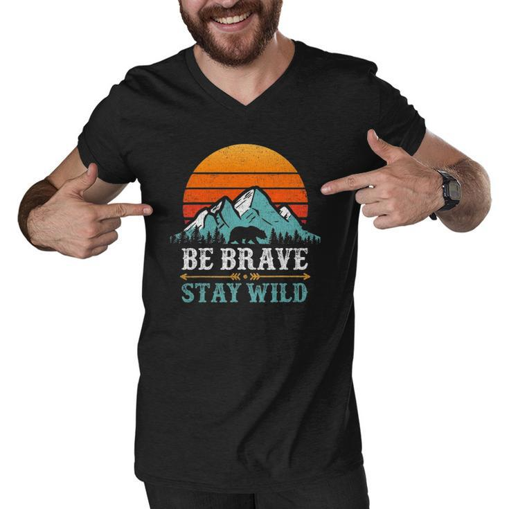 Be Brave Stay Wild Bear Mountains Vintage Retro Hiking Men V-Neck Tshirt