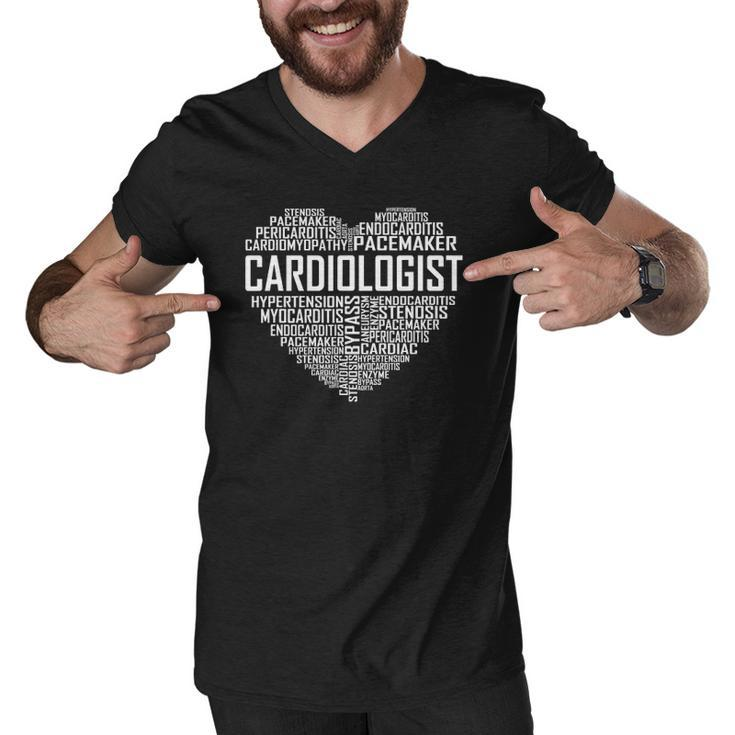 Cardiologist Heart Gift Cardiology Graduate Gifts Men V-Neck Tshirt