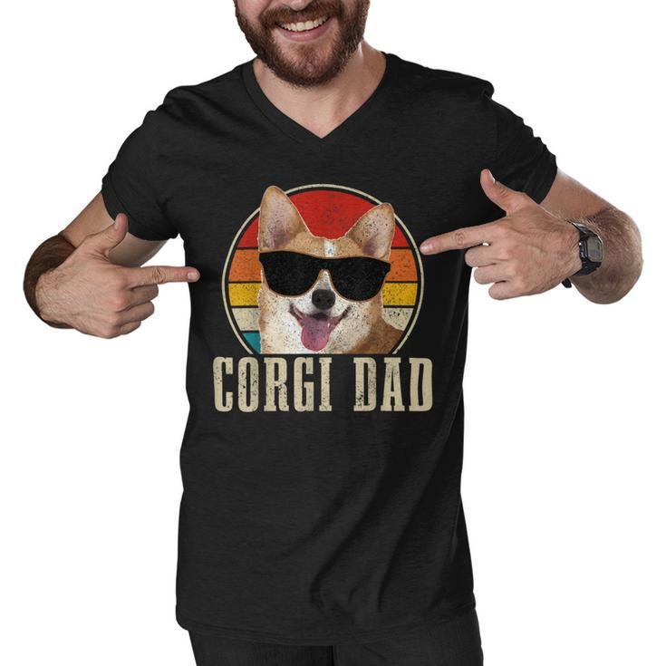 Corgi Dad Vintage Sunglasses Funny Corgi Dog Owner Men V-Neck Tshirt